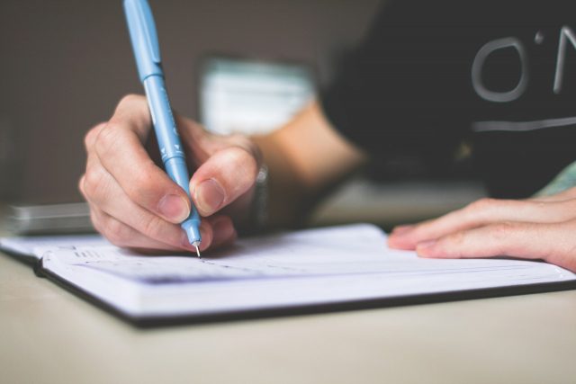 making-lists-of-goals-in-addiction-recovery-drug-rehab-help
