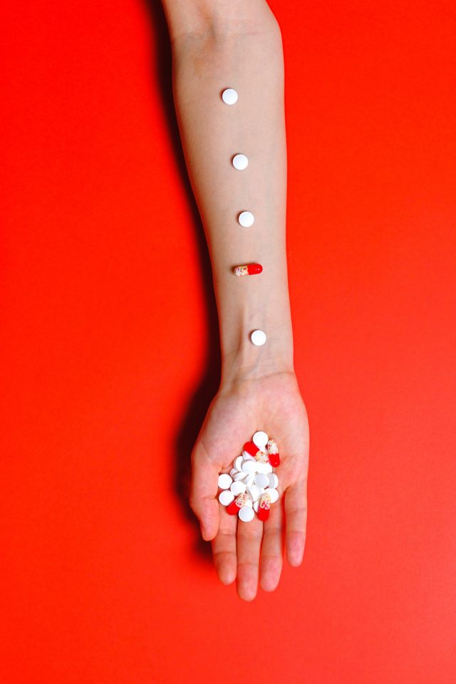 opioid-addiction-prescription-drug-abuse-overdose-deaths