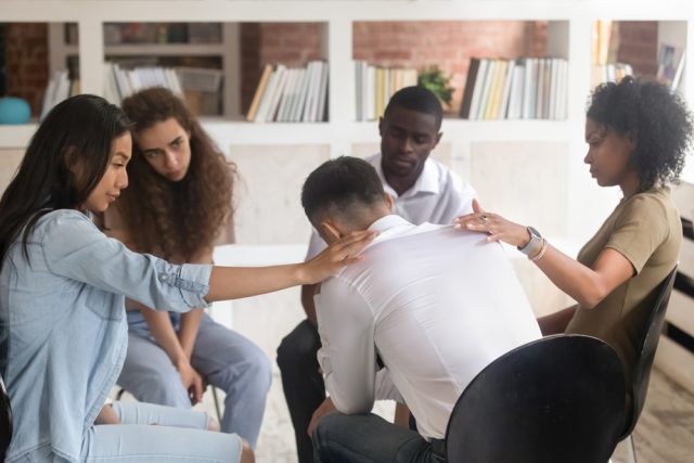 long-term-inpatient-drug-rehab-relapse-prevention-addiction-recovery-group-therapy
