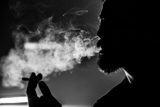 smoking-marijuana-cigarette-addiction-gateway-drug-abuse