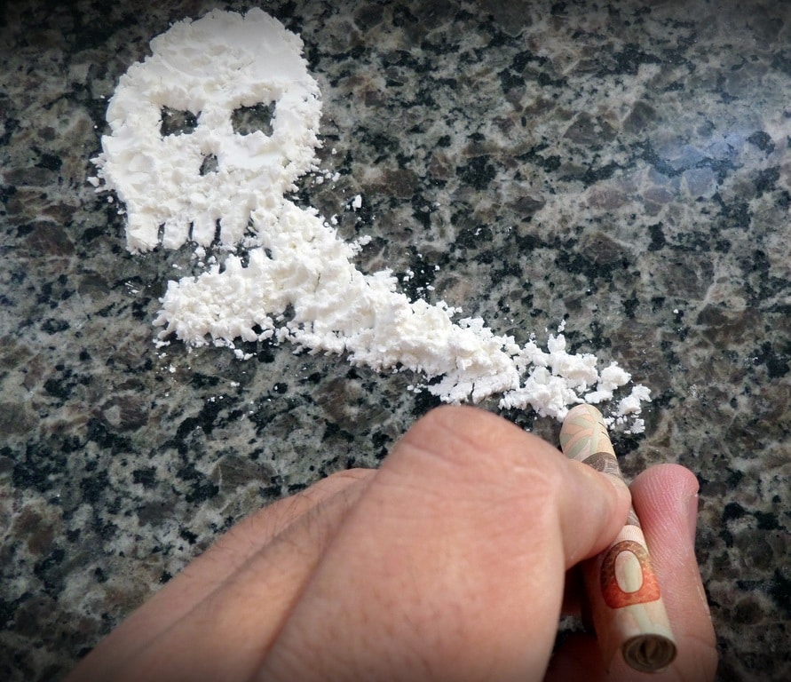 methamphetamine-snorting-lines-powder-crystal-meth-mouth-illegal-drugs-addiction